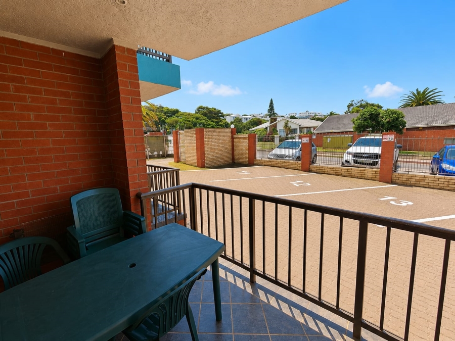 2 Bedroom Property for Sale in Jeffreys Bay Central Eastern Cape
